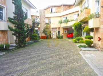 Casa · 336m² · 4 Quartos · 2 Vagas · Casa de condomínio á venda com 336m², 4 quartos, 2 vagas no Jardim Cordeiro.