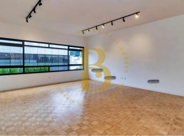 Apartamento · 220m² · 3 Quartos · 2 Vagas · Apartamento com 220.0 m², à venda no bairro Jardim Paulista.