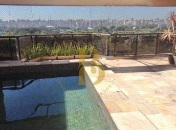 Apartamento · 700m² · 4 Quartos · 6 Vagas · Cobertura tríplex com vista permanente para o Parque do Ibirapuera, localizado na Vila Nova Conceiçã