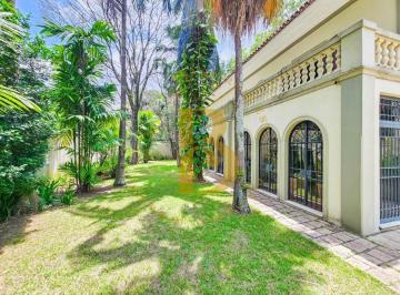 Casa · 650m² · 5 Quartos · 9 Vagas · Casa á venda no Jardim América I 1055m² de terreno I 5 quartos I 9 vagas I quintal