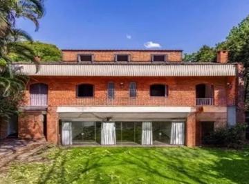 Casa · 457m² · 4 Quartos · 6 Vagas · Casa com 457 m², 4 quartos sendo 2 suítes à venda no bairro Morumbi.