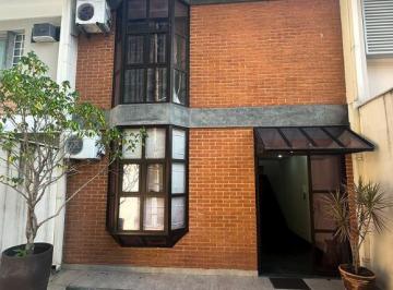 Casa · 130m² · 5 Quartos · 1 Vaga · Casa com 130 m², 5 quartos sendo 1 suíte à venda no bairro Vila Uberabinha.