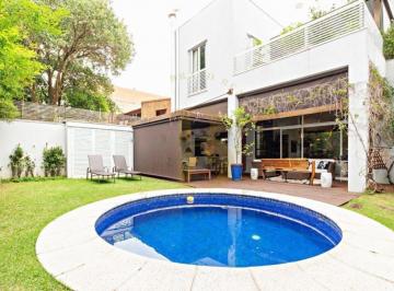 Casa · 541m² · 4 Quartos · 4 Vagas · Casa com 541 m², 4 quartos sendo 4 suítes à venda no bairro Jardim Paulistano.