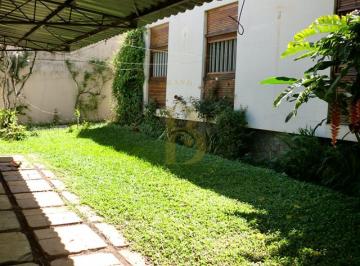 Casa · 306m² · 4 Quartos · 2 Vagas · Casa com 306 m² construídos, 4 quartos sendo 1 suíte à venda no bairro Alto de Pinheiros.
