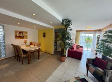 Apartamento · 92m² · 3 Quartos · 1 Vaga · Apartamento com 92 m², 3 quartos sendo 1 suíte à venda no bairro Campo Belo.