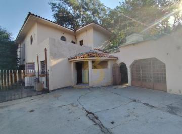 Casa · 250m² · 3 Quartos · 5 Vagas · Casa com 250 m², 3 quartos à venda no bairro Pacaembú.
