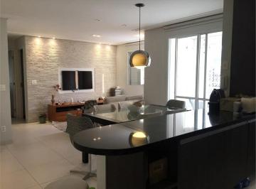 Apartamento · 71m² · 2 Quartos · 2 Vagas · Apartamento com 73 m², 2 quartos sendo 1 suíte, 2 vagas andar alto, varanda a venda na Vila Olimpia.