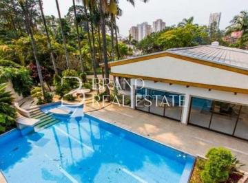 Casa · 750m² · 5 Quartos · 10 Vagas · Casa com 750 m², 5 quartos sendo 5 suítes à venda no bairro Jardim Marajoara.