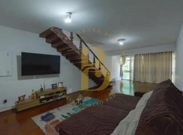 Casa · 414m² · 6 Quartos · 5 Vagas · Casa com 414 m², 6 quartos sendo 1 suíte à venda no bairro Vila Mariana.