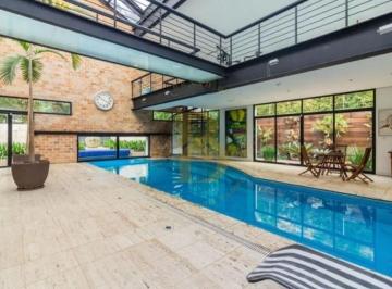 Casa · 700m² · 5 Quartos · 6 Vagas · Casa com 700.0 m², à venda no bairro Boaçava.