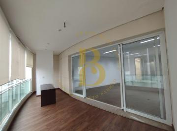 Comercial · 167m² · 5 Vagas · Imóvel comercial espaçoso, com varanda no bairro Cerqueira Cesar