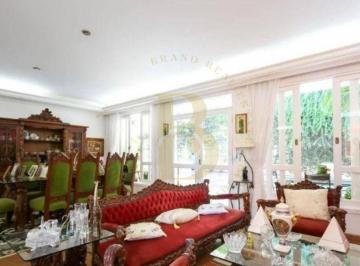 Casa · 584m² · 4 Quartos · 4 Vagas · Casa com 584m² à venda no Jardim Guedala