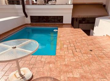 Apartamento · 260m² · 3 Quartos · 3 Vagas · Charmosa cobertura no Brooklin.