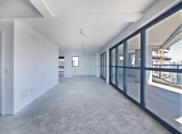 Apartamento · 270m² · 4 Quartos · 4 Vagas · Cobertura com 270 m², 4 quartos sendo 4 suítes à venda no bairro Chácara Santo Antônio.