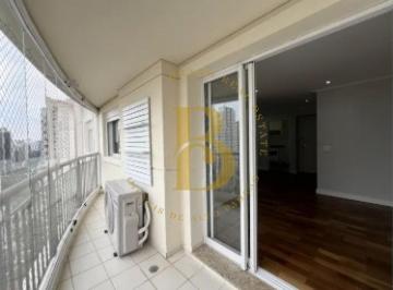 Apartamento · 71m² · 2 Quartos · 2 Vagas · Apartamento com 71 m², 2 quartos sendo 2 suítes à venda no bairro Moema. Fora de rota.
