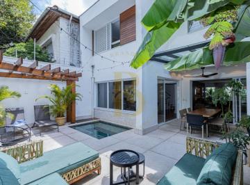 Casa · 400m² · 4 Quartos · 5 Vagas · Casa de condomínio com 399.85 m², 4 quartos sendo 4 suítes à venda no bairro Brooklin.