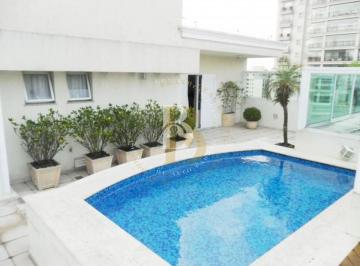 Apartamento · 360m² · 4 Quartos · 6 Vagas · Cobertura em localização privilegiada no bairro Moema.
