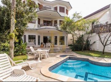 Casa · 459m² · 4 Quartos · 4 Vagas · Casa com 459 m², 4 quartos sendo 4 suítes à venda no bairro Chácara Monte Alegre.