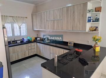 Foto 01 · Venha conhecer essa casa na Colônia em Jundiaí! Com 150m² de área construída e mais 150m² de terreno