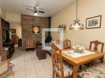 Casa · 120m² · 2 Quartos · 4 Vagas · Casa para Aluguel - Bom Jesus, 2 Quartos, 120 m2 - Porto Alegre
