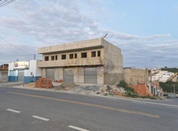 Casa · 230m² · 6 Quartos · 2 Vagas · SOBRADO COM 6 MORADIAS