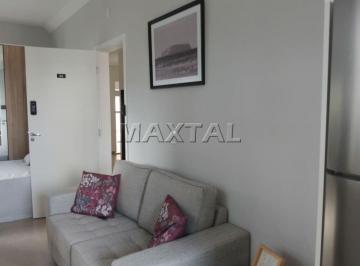 Apartamento · 33m² · 1 Quarto · Studio à Venda com 32 m², com fechadura eletrônica e lazer, localizado no bairro Vila Ester.