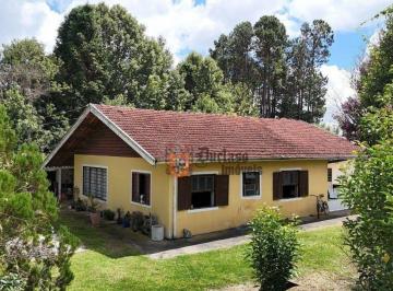 0a9a80272be2df52dc96d9ee2765b347730437da · Casa com 4 dormitórios à venda, 222 m² por R$ 960.000 - Vila Abernéssia - Campos do Jordão/SP