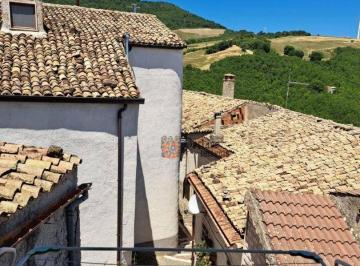 ef336084b3f827f506326b044fd5ca304db0154a · Casa com 1 suíte à venda, 60 m² - Alberona - Provincia di Foggia/Puglia