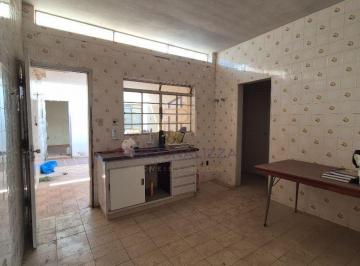Casa · 132m² · 2 Quartos · 3 Vagas · Casa para venda em Jardim Bonfiglioli, Jundiai -SP com quintal e um quarto para deposito nos fundos