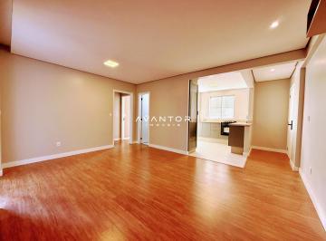 Apartamento · 70m² · 2 Quartos · 1 Vaga · Apartamento de 2 quartos, com garagem, no bairro Nossa Senhora de Fátima