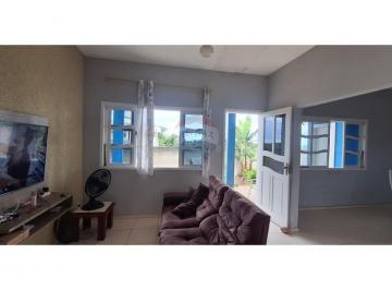 Casa · 102m² · 3 Quartos · 5 Vagas · Refúgio Aconchegante em Parque das Flores, RJ