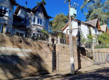 704677_iLrHL1yp48F5_704677688a2f6115a47.jpg · Casa Sobrado triplex com 93,54 m2 privativos no Lago São Bernardo em São Francisco de Paula