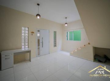 Casa · 135m² · 3 Quartos · 2 Vagas · Belo Sobrado de 135m², 3 Quartos, 1 Suíte e 2 Vagas em Jandira - SP.
