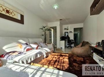 Casa de 4 quartos, São Paulo · Sobrado à venda no Jaguaré, 4 quartos (1 suíte), 2 vagas, espaço gourmet.