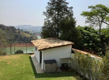 Rural de 5 quartos, Igaratá · Chácara com vista para a represa em condomínio fechado em Igaratá - SP