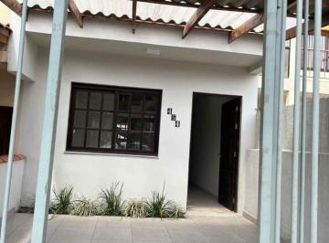 img0 · Casa com 2 Quarto(s) e 2 banheiro(s) para Alugar, 90 m² por R$ 1800 / Mês