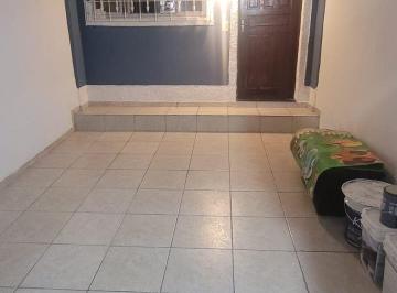 img0 · Casa com 2 Quarto(s) e 2 banheiro(s) para Alugar, 70 m² por R$ 2420 / Mês