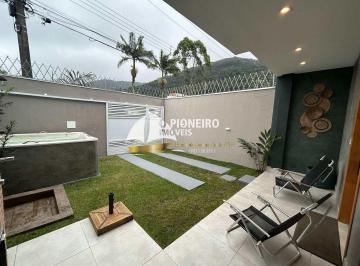 Casa · 80m² · 3 Quartos · 1 Vaga · Férias em Juquehy: relaxe na praia e aproveite cada momento!