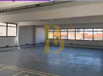 Comercial · 371m² · 2 Vagas · Prédio Comercial Moderno e Versátil ? 371 m² em Localização Privilegiada!