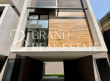 Casa · 163m² · 2 Quartos · 2 Vagas · Casa de condomínio com 163 m², 2 quartos sendo 2 suítes à venda no bairro Campo Belo.