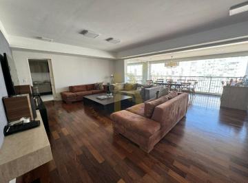 Apartamento · 258m² · 3 Quartos · 4 Vagas · Apartamento Duplex á venda de 258 m²,com 3 suítes e 4 vagas de garagem no bairro Brooklin.