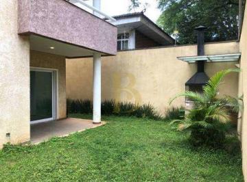 Casa · 284m² · 4 Quartos · 3 Vagas · Casa de condomínio, com lindo jardim, localizada no Jardim Prudência.