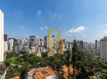 Apartamento · 275m² · 3 Quartos · 2 Vagas · "Exclusividade e Sofisticação: Apto Totalmente Reformado com Pé Direito Alto e Localização Privilegi