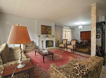 Casa · 454m² · 4 Quartos · 4 Vagas · Casa de 454m² em terreno de 501m² - A 450m do Ibirapuera, Jardim Lusitânia