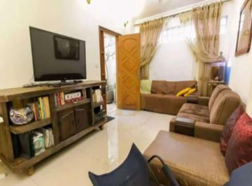 Casa · 212m² · 4 Quartos · 4 Vagas · Casa com 212 m², 4 quartos sendo 4 suítes à venda no bairro Cidade Monções.