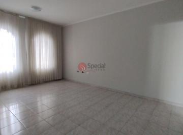 Casa · 240m² · 3 Quartos · 3 Vagas · Sobrado de 3 quartos com 240 metros no Jardim Piqueroby.