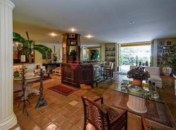 Casa · 700m² · 4 Quartos · 4 Vagas · Casa à venda na Gávea: 700m², 4 suítes, 4 vagas, R$7.700.000