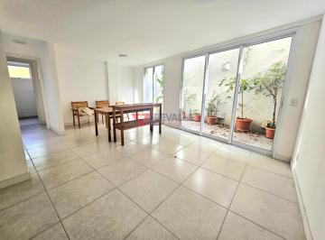 Apartamento · 101m² · 3 Quartos · 1 Vaga · Apartamento à Venda em Laranjeiras: 3 quartos, 2 Suítes, 101m²