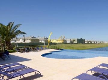 Terreno · 486m² · Terreno em condomínio fechado beira de lago