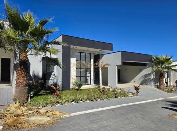 Casa · 130m² · 3 Quartos · 2 Vagas · Linda Residência em Alto Padrão a Venda em Balsa Nova/PR - Bugre
